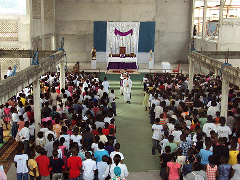 Africa Missions, Latin Mass
