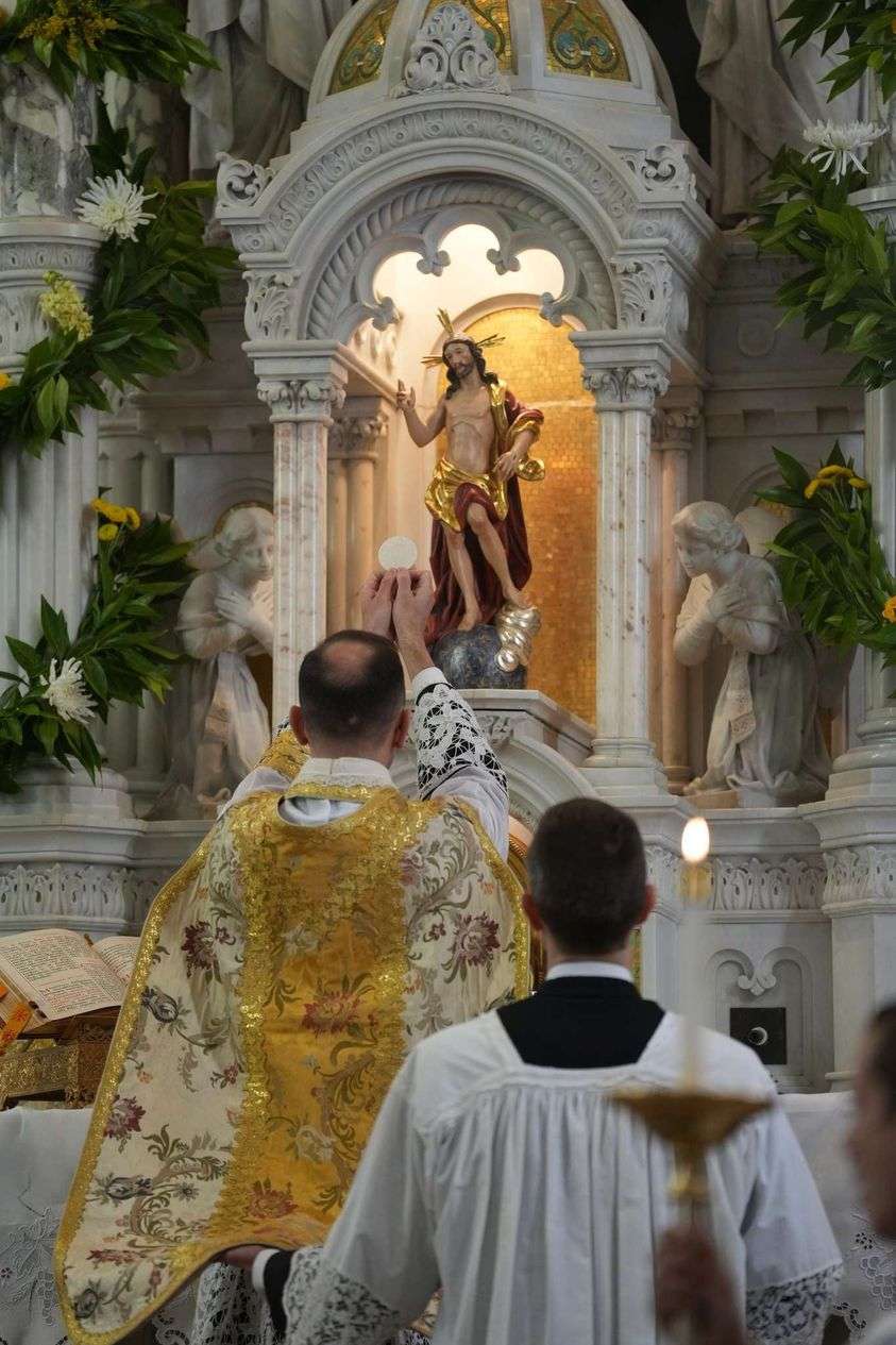 2022 05 holyweekinphotos8